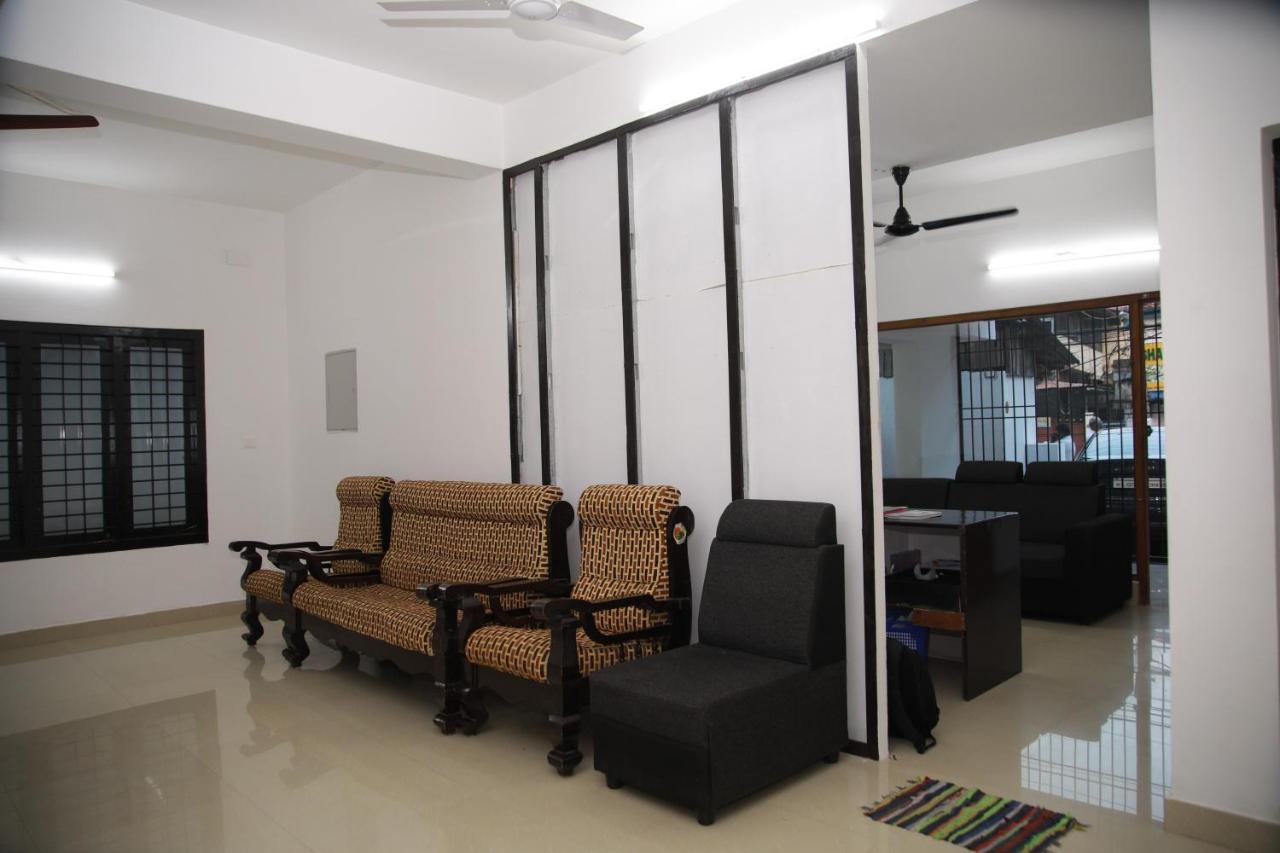 Meghna Residency Hotell Thiruvananthapuram Eksteriør bilde