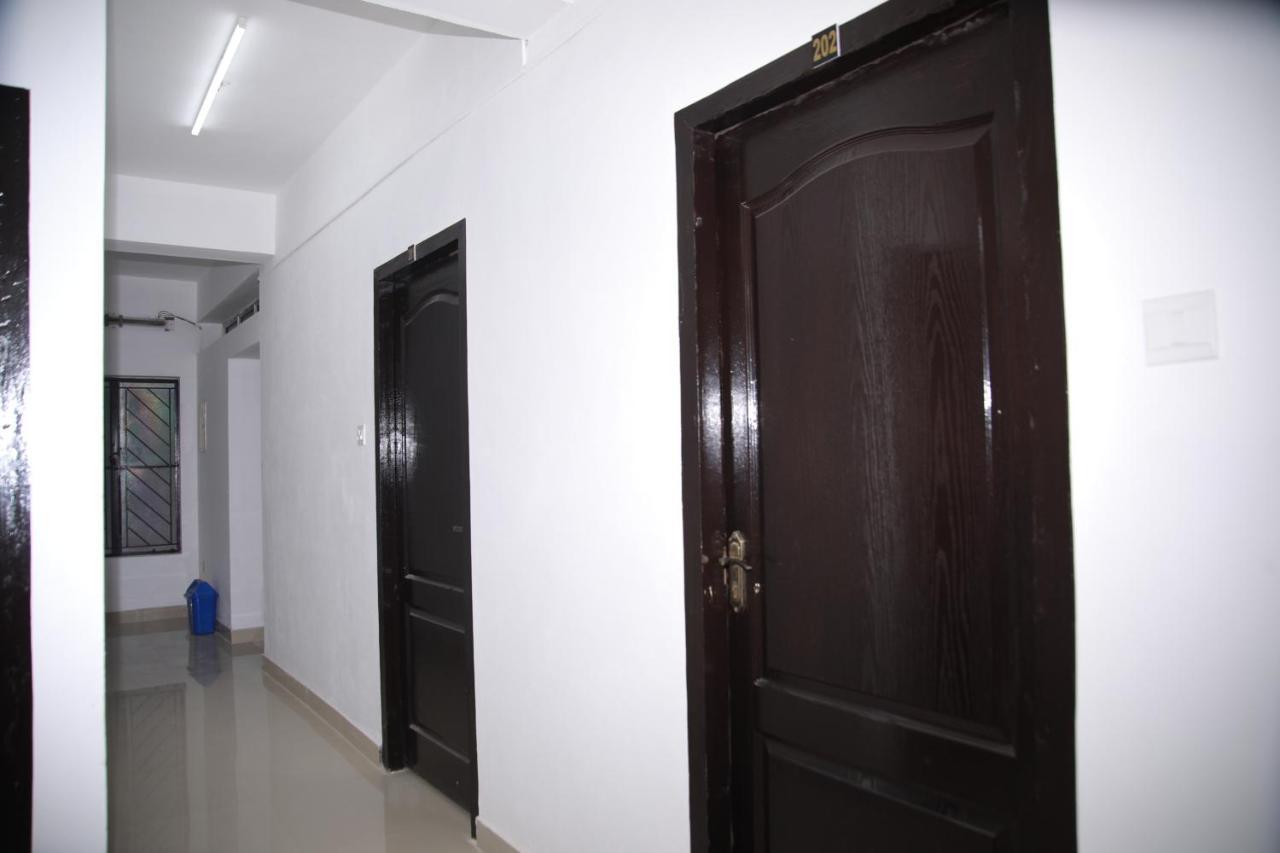 Meghna Residency Hotell Thiruvananthapuram Eksteriør bilde
