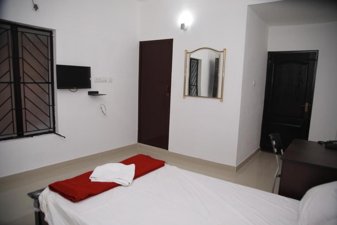 Meghna Residency Hotell Thiruvananthapuram Eksteriør bilde