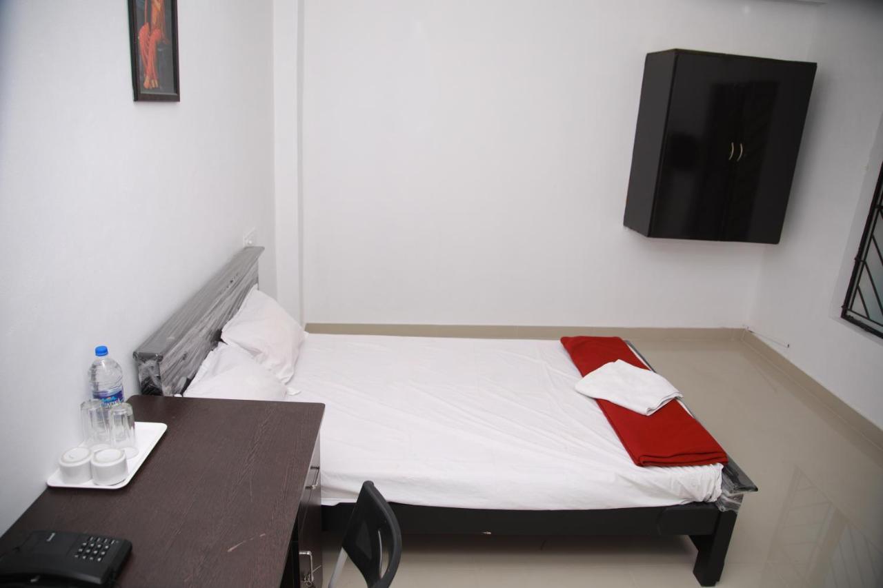 Meghna Residency Hotell Thiruvananthapuram Eksteriør bilde