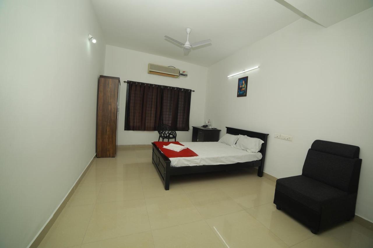 Meghna Residency Hotell Thiruvananthapuram Eksteriør bilde