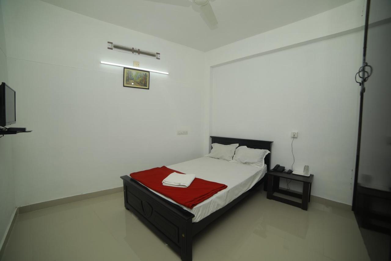 Meghna Residency Hotell Thiruvananthapuram Eksteriør bilde