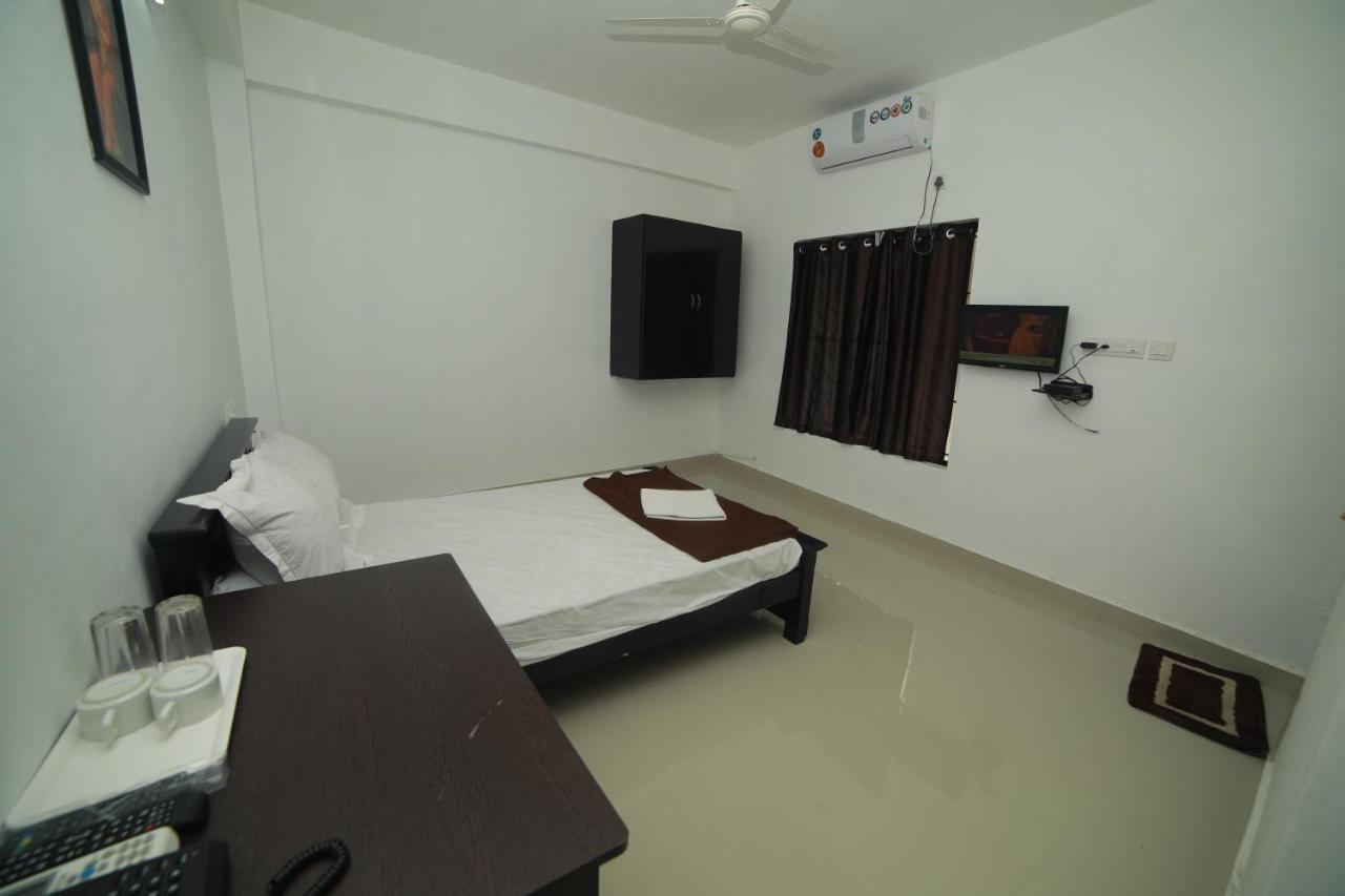 Meghna Residency Hotell Thiruvananthapuram Eksteriør bilde