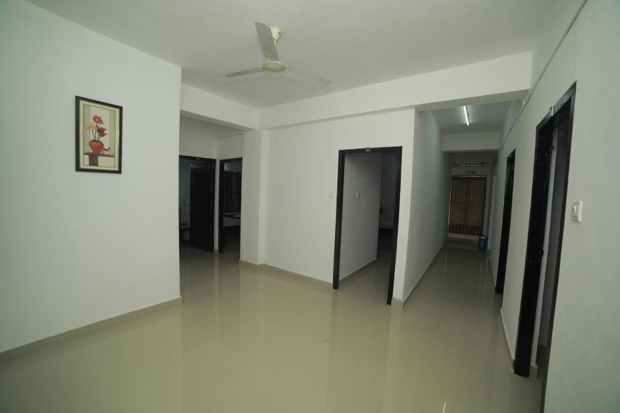 Meghna Residency Hotell Thiruvananthapuram Eksteriør bilde