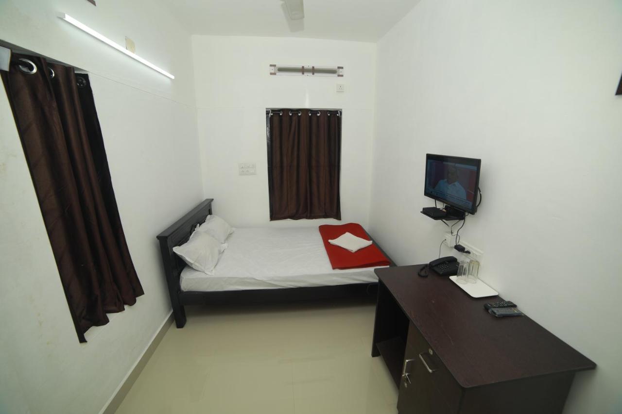 Meghna Residency Hotell Thiruvananthapuram Eksteriør bilde
