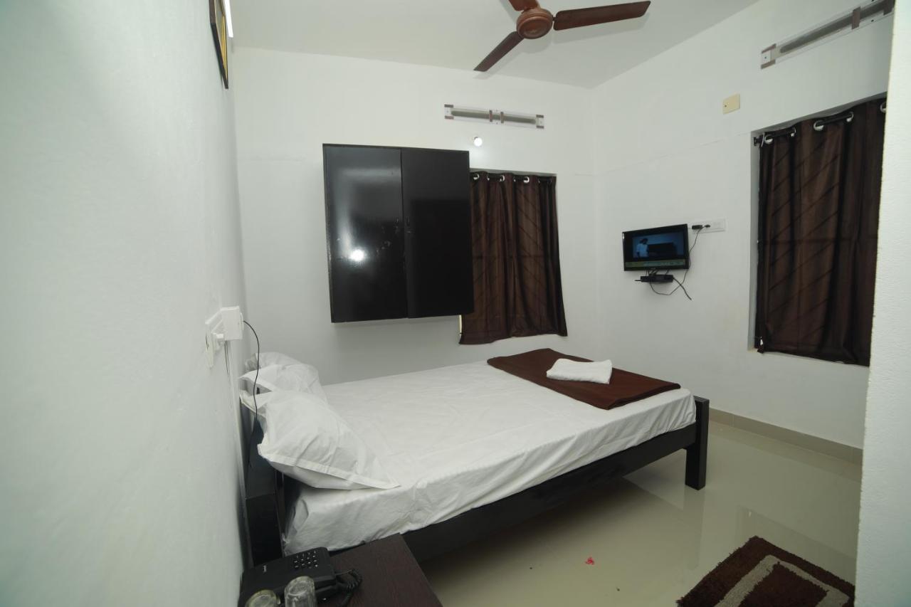 Meghna Residency Hotell Thiruvananthapuram Eksteriør bilde