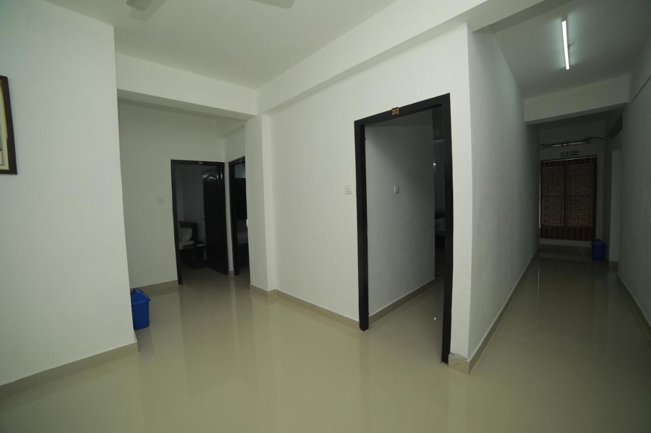 Meghna Residency Hotell Thiruvananthapuram Eksteriør bilde