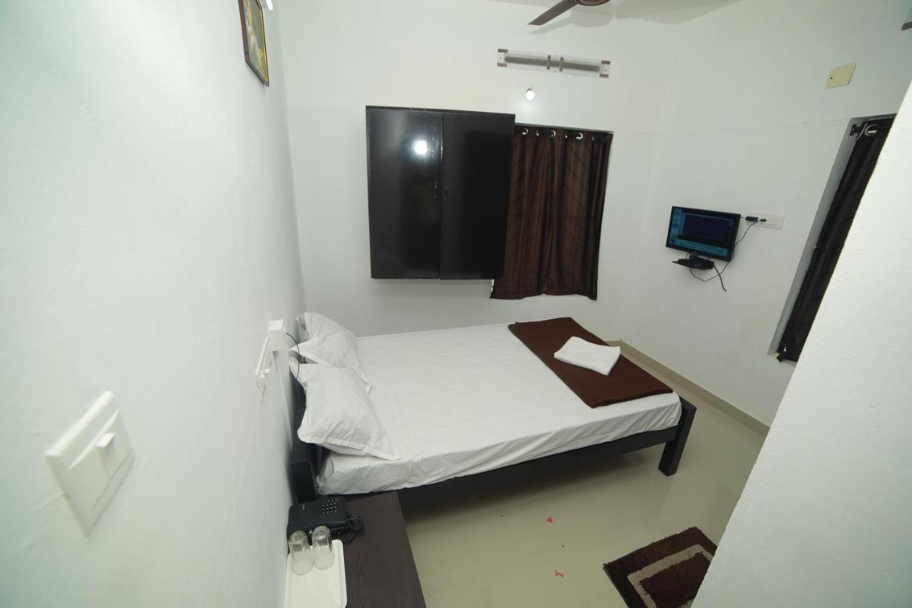 Meghna Residency Hotell Thiruvananthapuram Eksteriør bilde