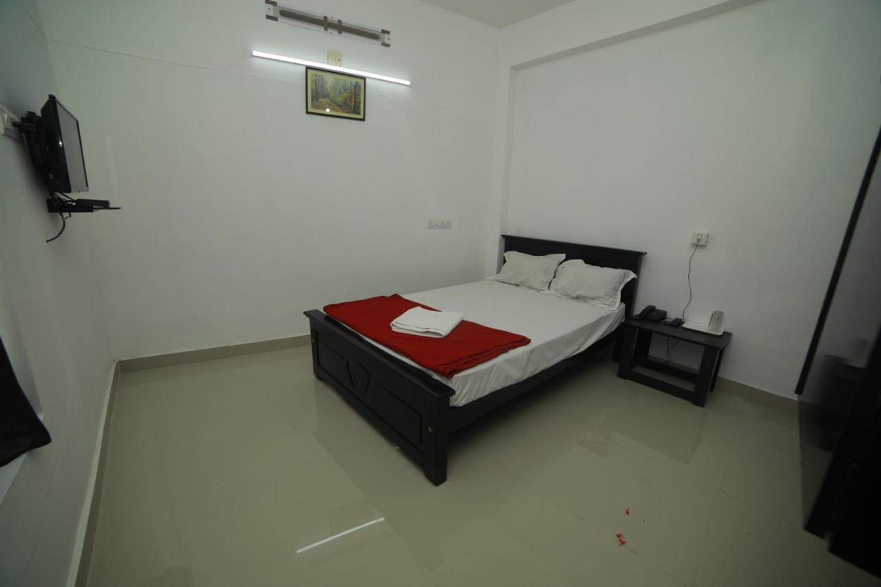 Meghna Residency Hotell Thiruvananthapuram Eksteriør bilde