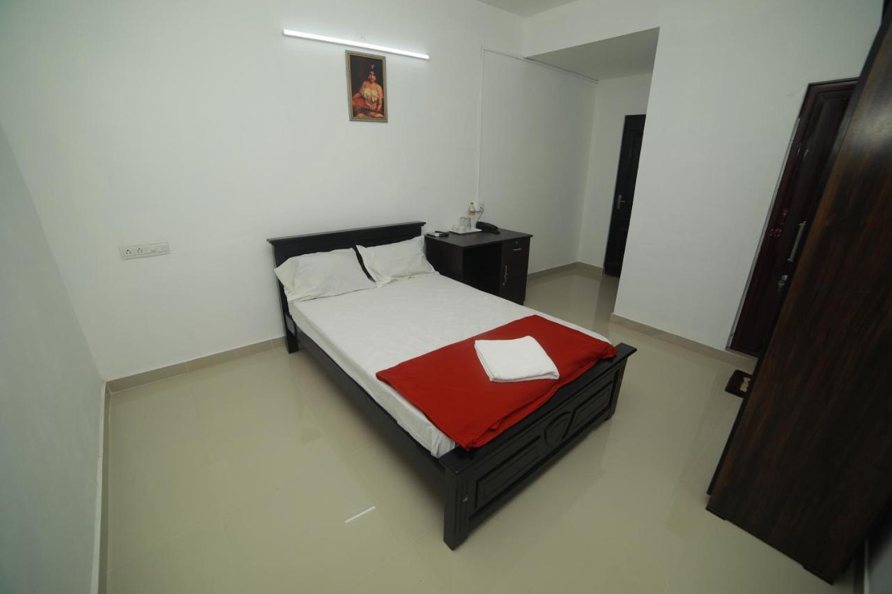 Meghna Residency Hotell Thiruvananthapuram Eksteriør bilde