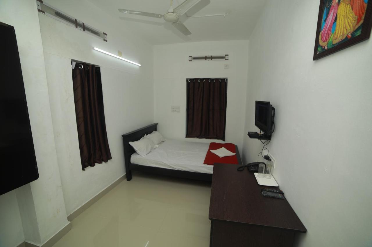 Meghna Residency Hotell Thiruvananthapuram Eksteriør bilde