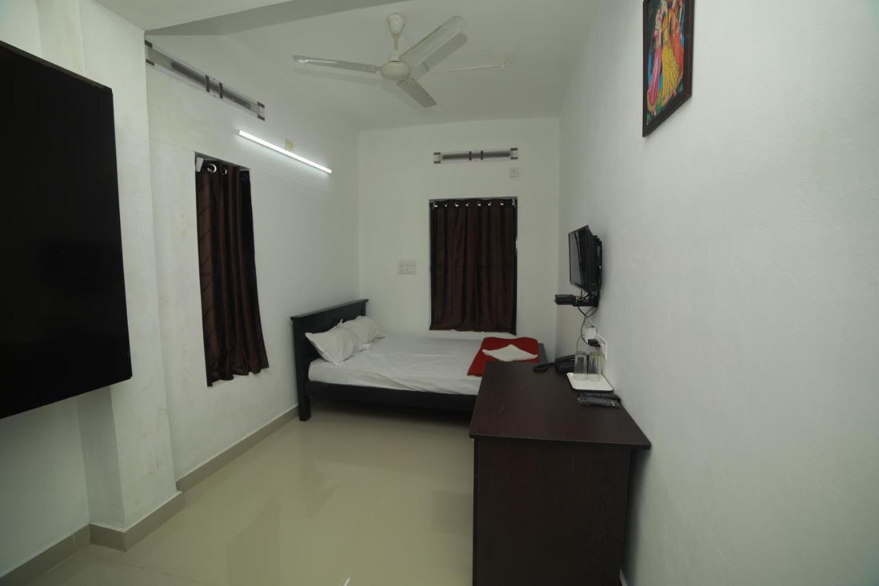 Meghna Residency Hotell Thiruvananthapuram Eksteriør bilde