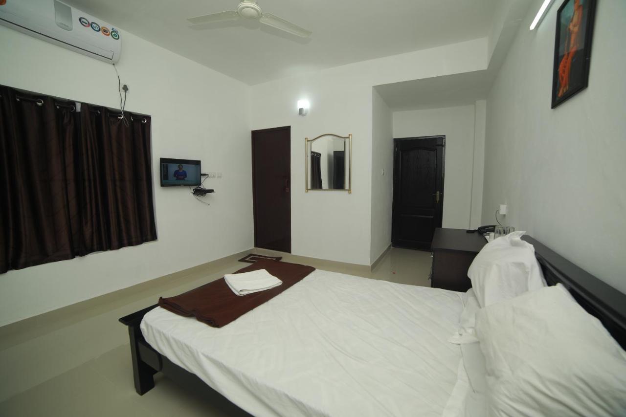 Meghna Residency Hotell Thiruvananthapuram Eksteriør bilde
